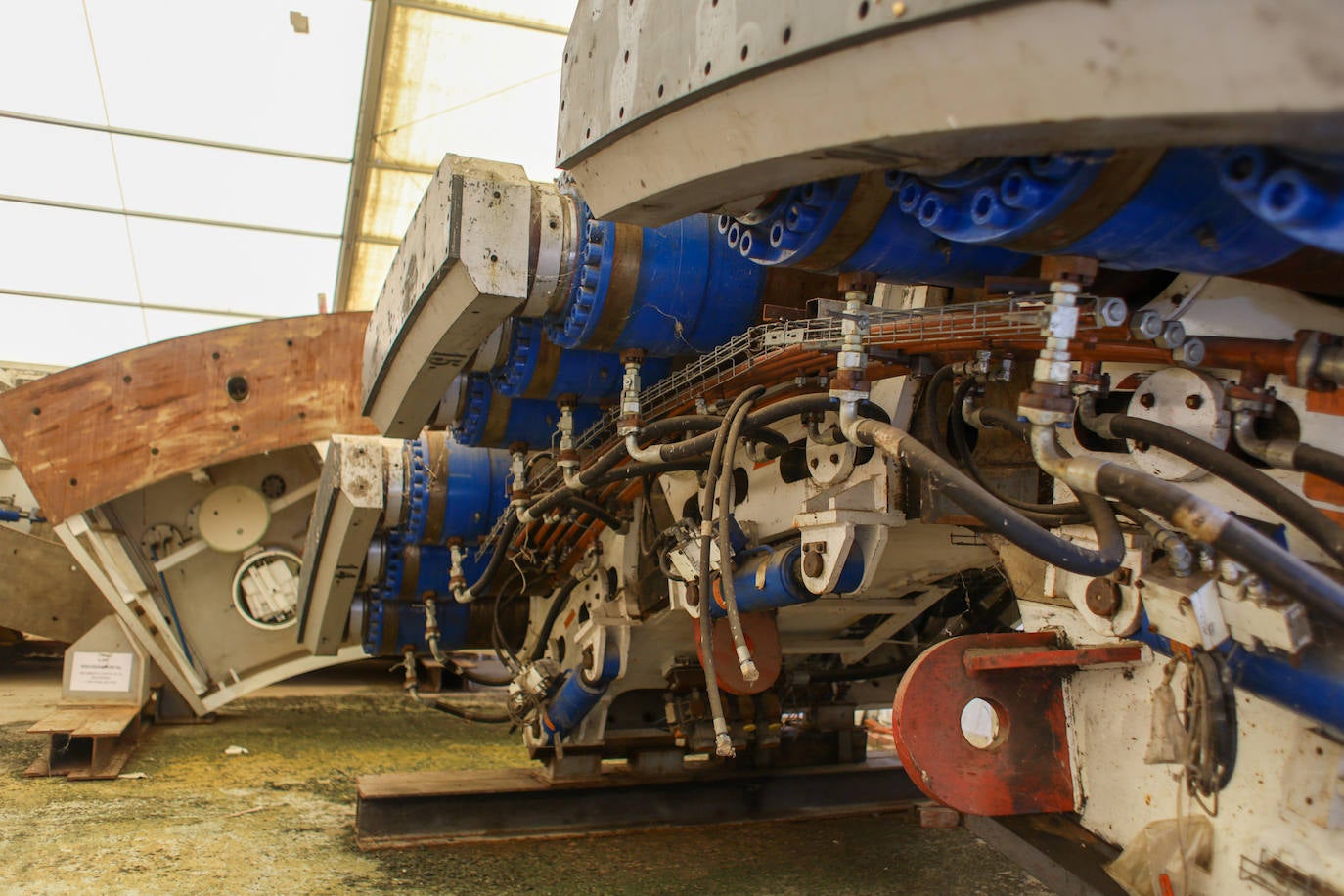 La tuneladora de la SE-40 tras once años esperando en Coria la obra