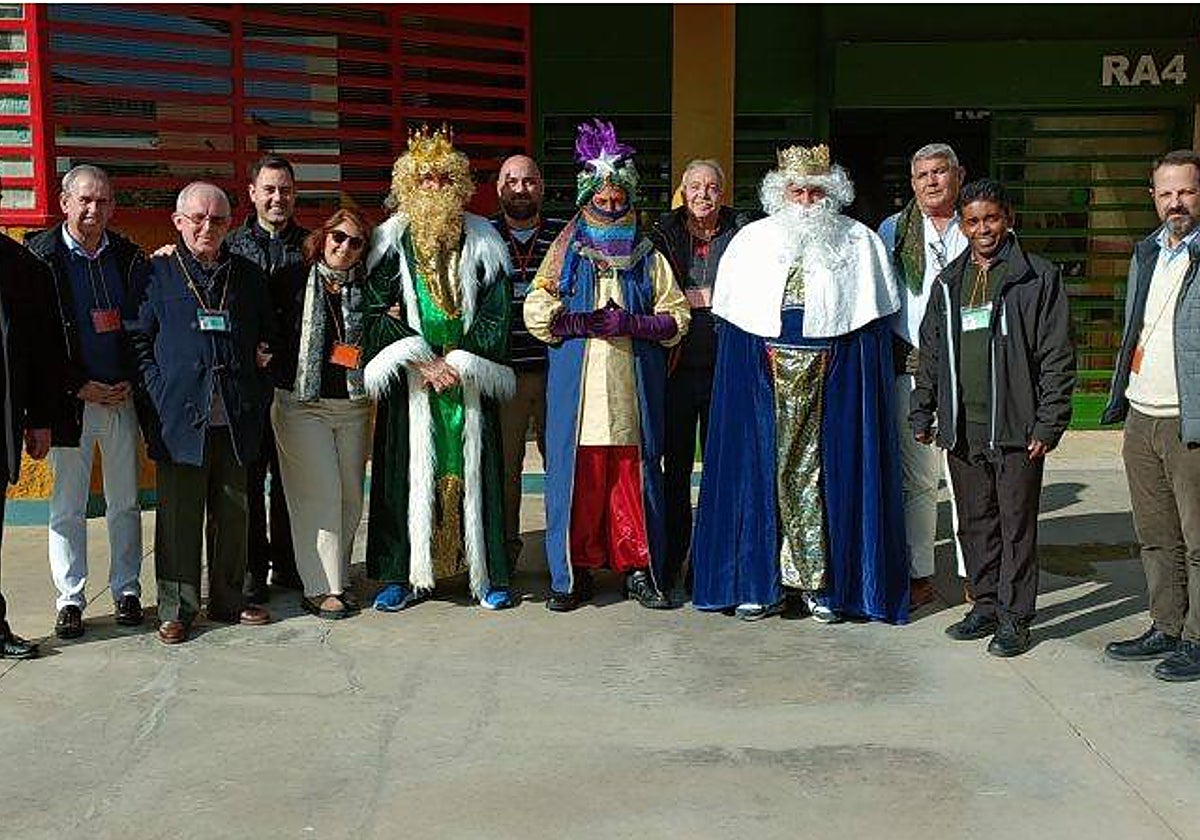 Visita de los Reyes Magos a la cárcel de Morón de la Frontera