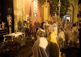 Procesión claustral del Gran Poder