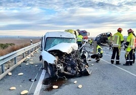 Sevilla registra sus dos primeras víctimas mortales en carretera en una mañana negra