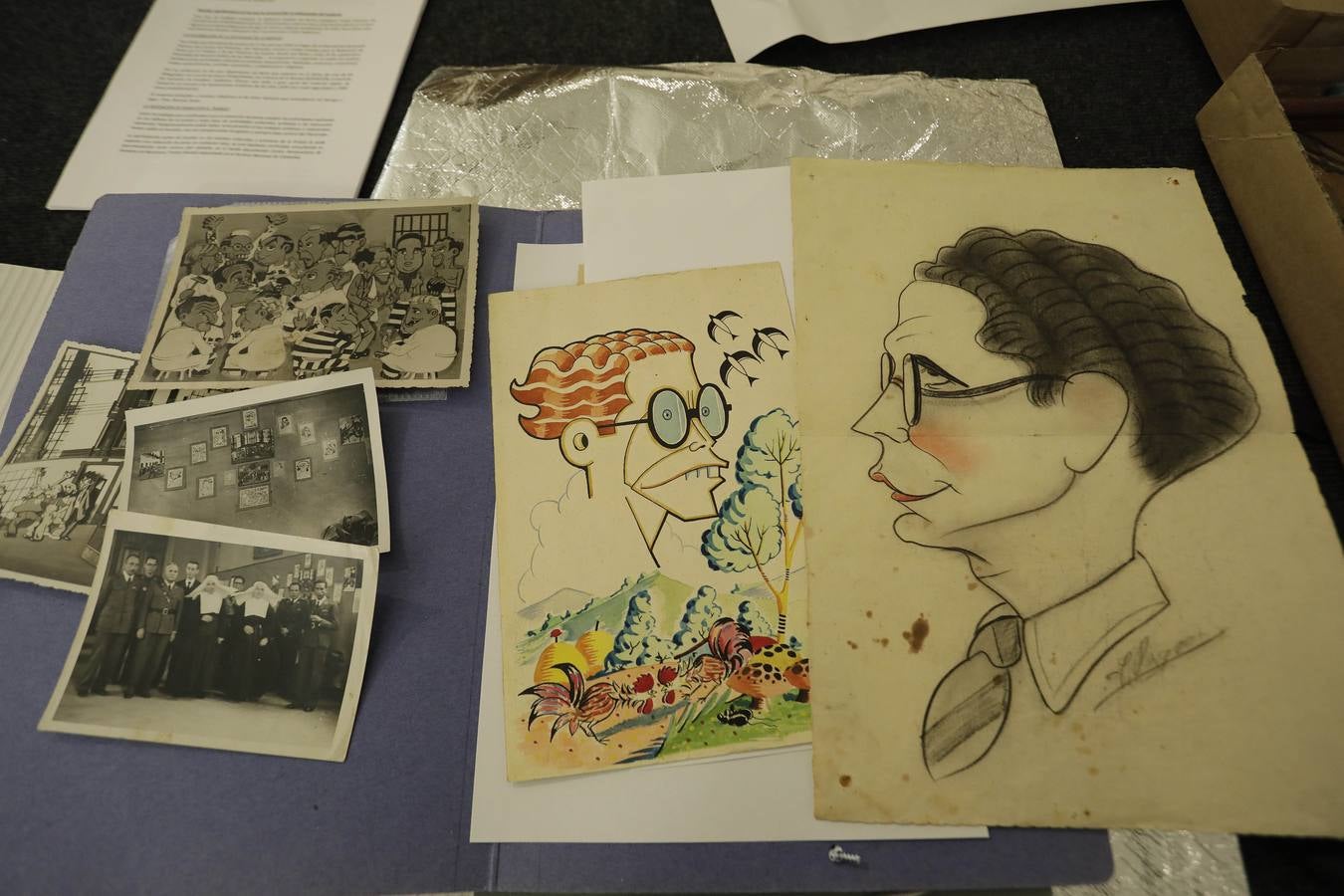 María José y Rosa María Trías Vargas han entregado las obras de Escobar a la Galería ABC de Sevilla