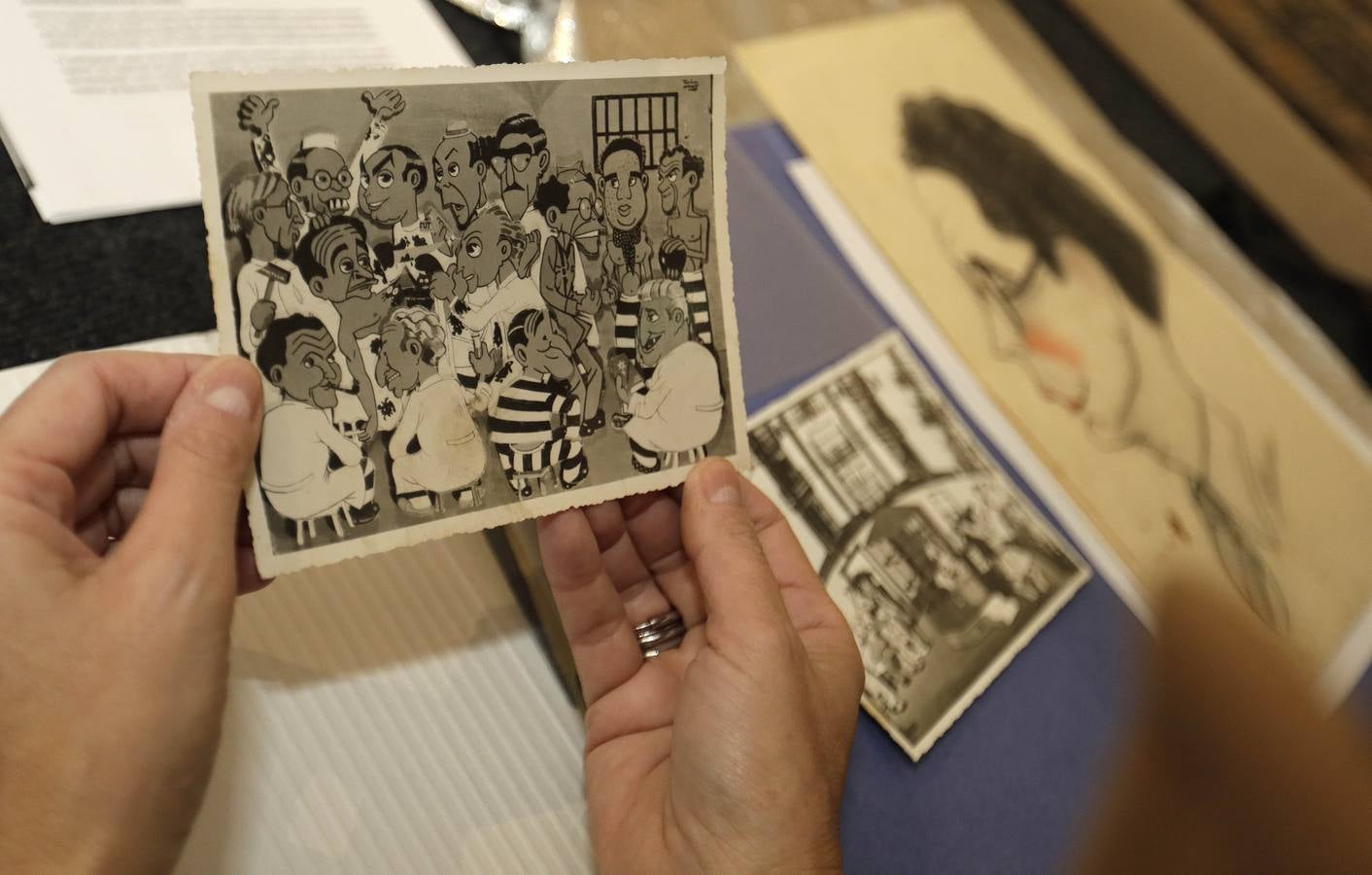 María José y Rosa María Trías Vargas han entregado las obras de Escobar a la Galería ABC de Sevilla