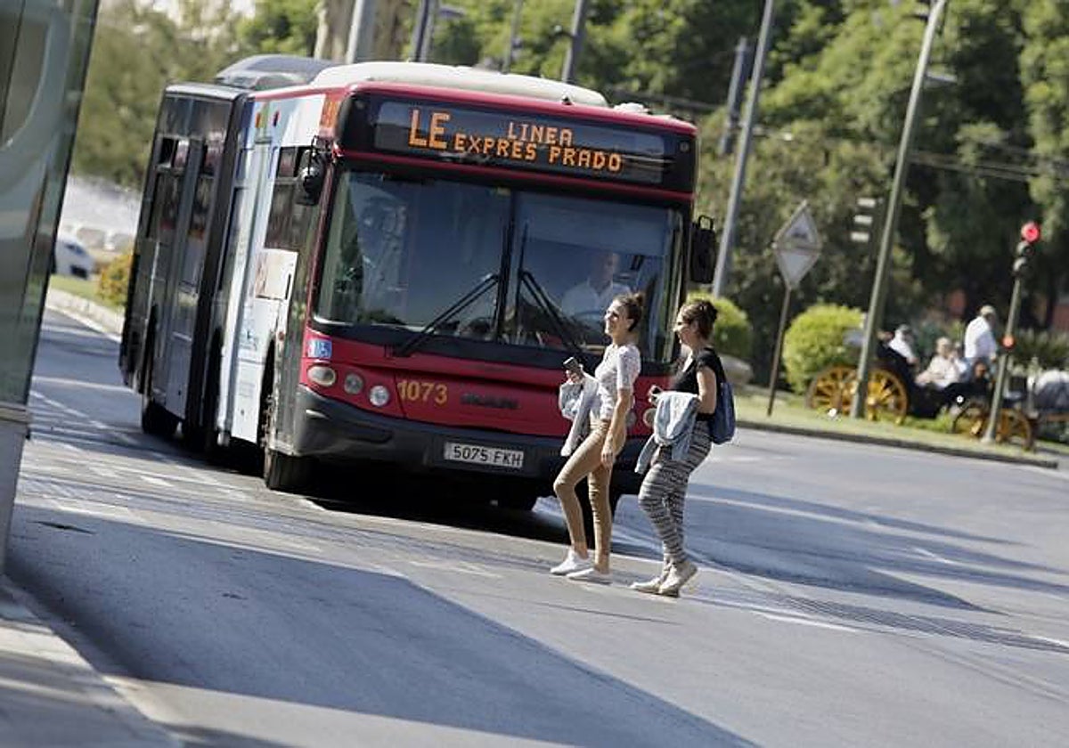 Tussam gestiona los autobuses urbanos de Sevilla