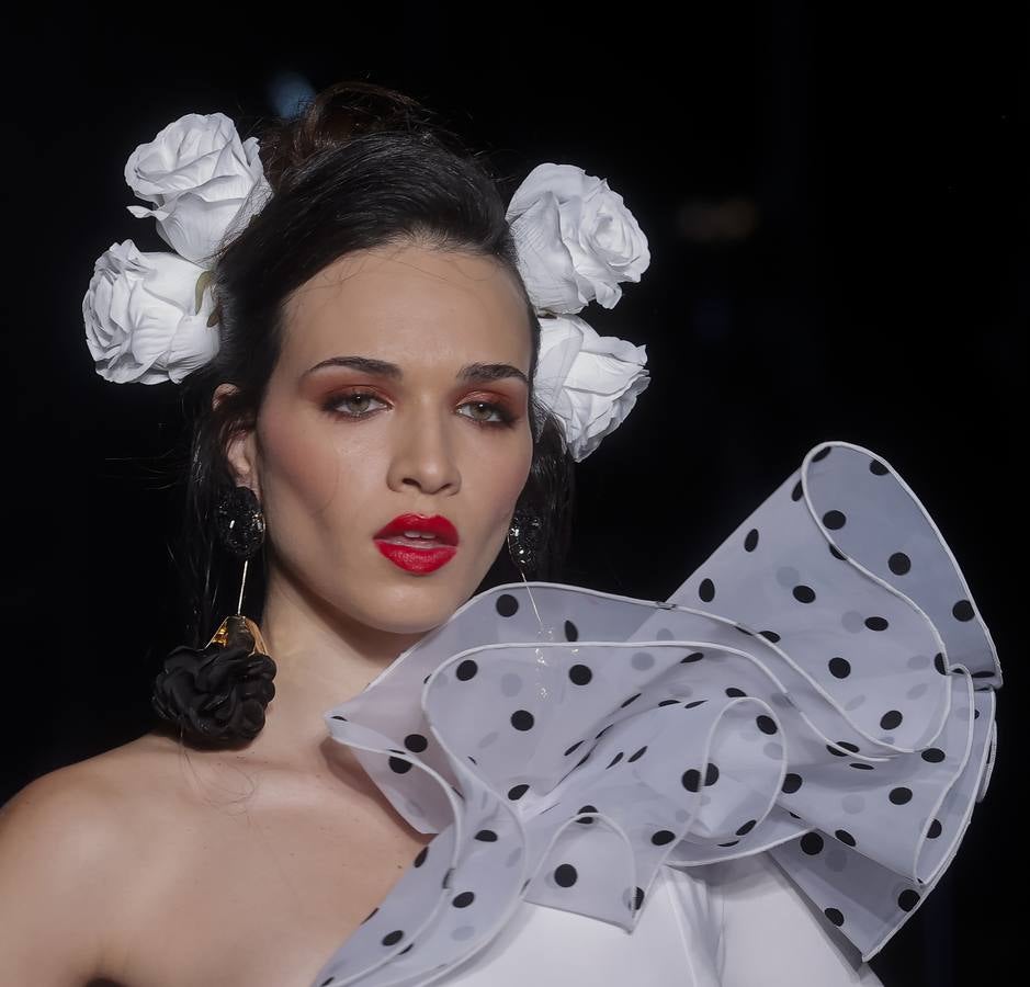 Quinto desfile de marcas emergentes con Nuria Moraza, Ángela Trigo y José Paco Couture