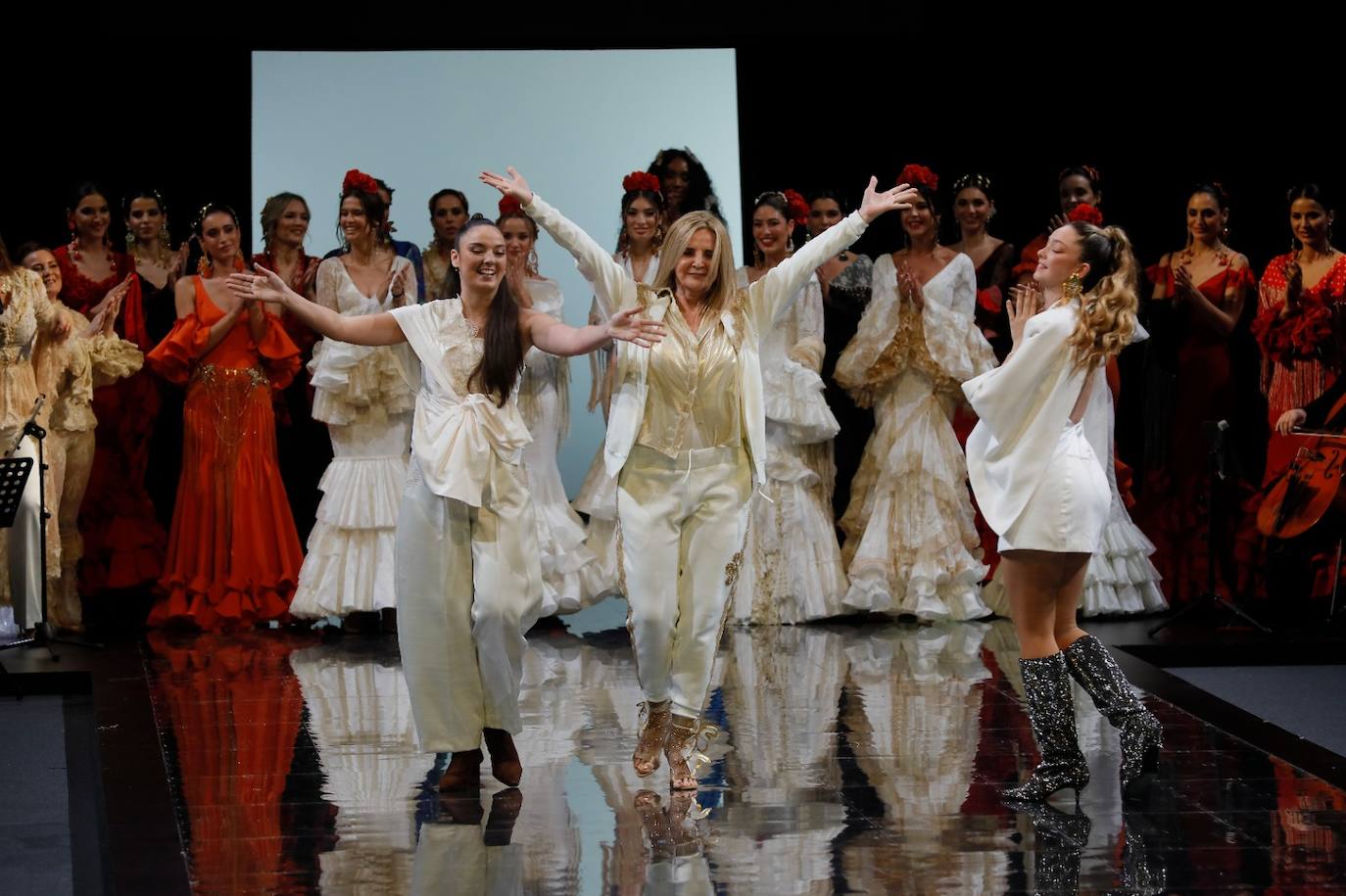 El desfile de Aurora Gaviño en SIMOF 2024