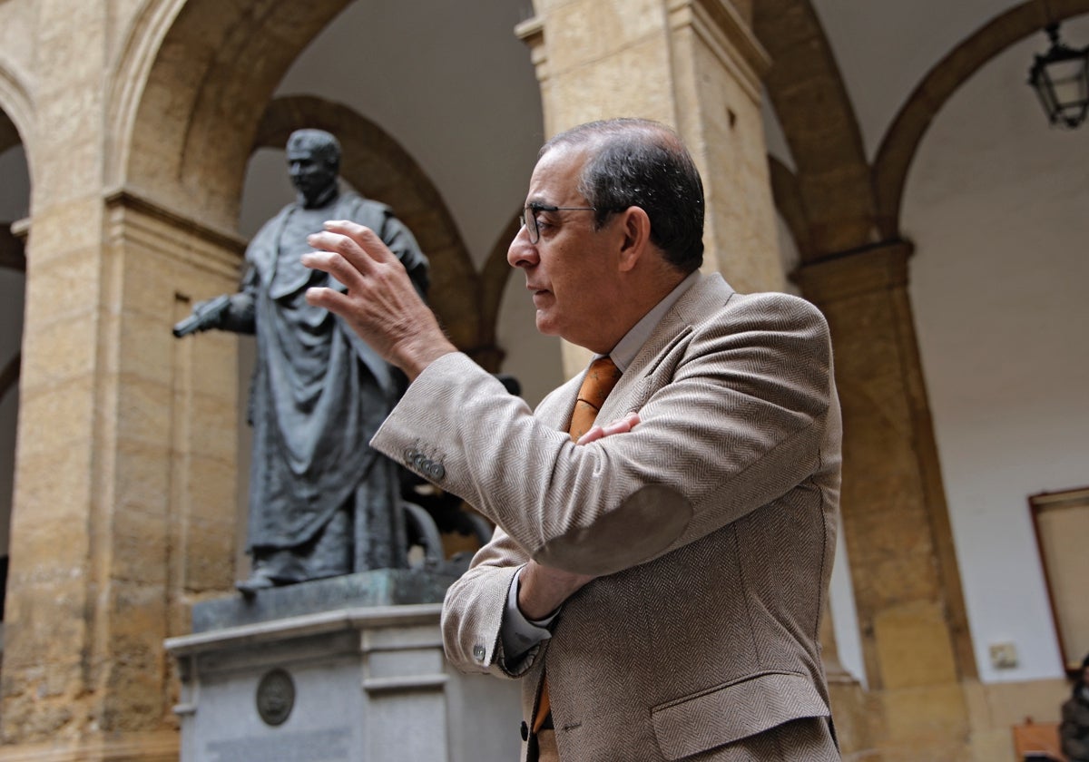 Miguel Ángel Castro el edificio del rectorado de la Universidad de Sevilla