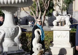 Hillary Clinton visita el Archivo de Indias y la Plaza de España en su tercera jornada en Sevilla
