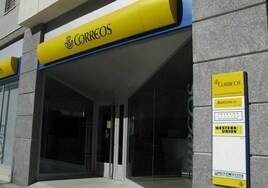Correos ofrece empleo en Sevilla sin oposición: este es el salario y los requisitos
