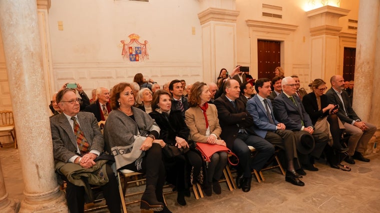 El acto, que registró una importante asistencia de público, tuvo lugar en las antiguas caballerizas de la Casa de Pilatos de Sevilla