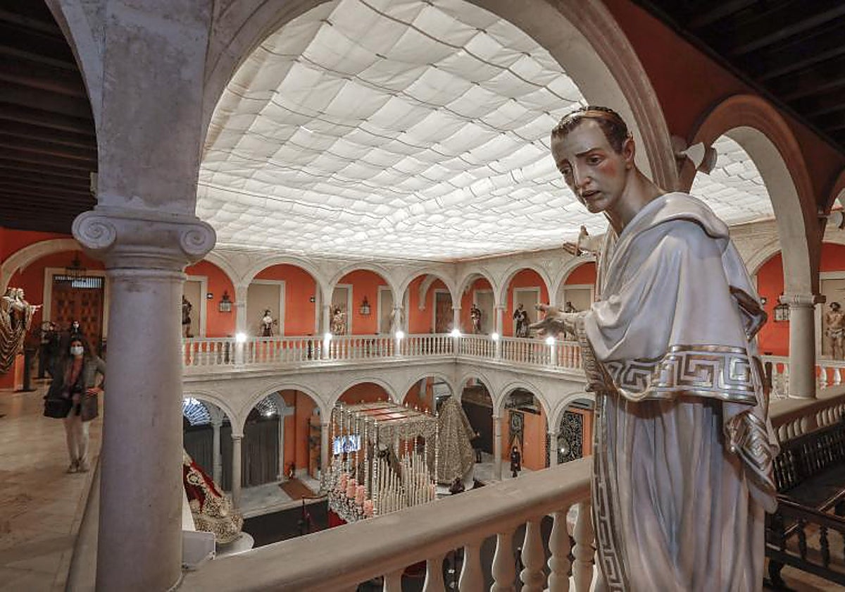 La muestra 'In Nomine Dei', preparada en 2021 en la fundación Cajasol