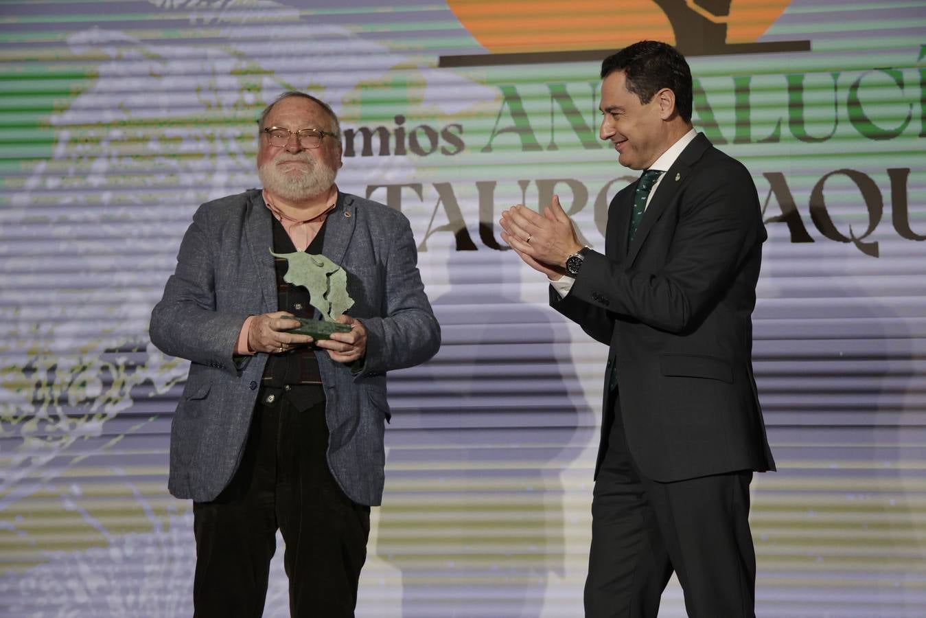 El presidente de la Junta de Andalucía entrega los Premios Andalucía de Tauromaquia a Curro Romero, Morante de La Puebla, Miura, Fernando Savater y a la Universidad de Córdoba