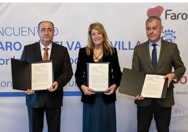 Sevilla, Huelva y Faro, una alianza para reclamar a Pedro Sánchez un tren de alta velocidad entre la capital y el Algarve