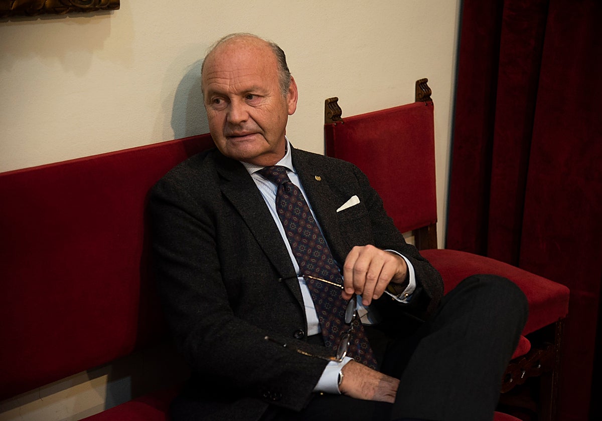 El hermano mayor del Gran Poder, Ignacio Soro, durante la entrevista con Pasión en Sevilla