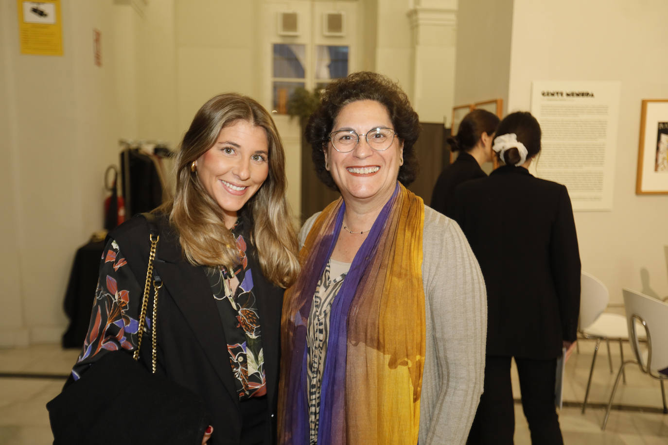 Carmen Solano y Lourdes Aragón