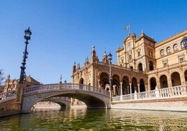 Las agencias de viajes se oponen al cobro de una tasa por visitar la Plaza de España