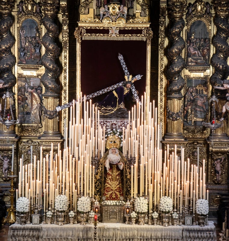 Altar de la función conmemorativa de los 100 años de la refundación de las Penas de San Vicente