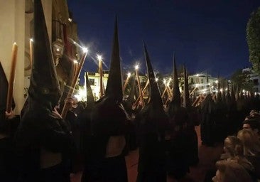 El Corte Inglés retira su promoción para la Semana Santa de Sevilla