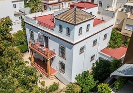 El hotel de la Expo del 29 convertido en una impresionante casa en venta en el Porvenir de Sevilla por 1,59 millones