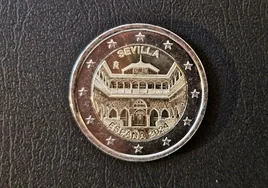 Diseñan una moneda de dos euros dedicada al Alcázar de Sevilla que circulará por Europa