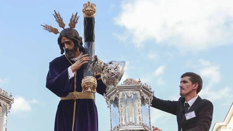 Hermandad del Divino Perdón de Alcosa