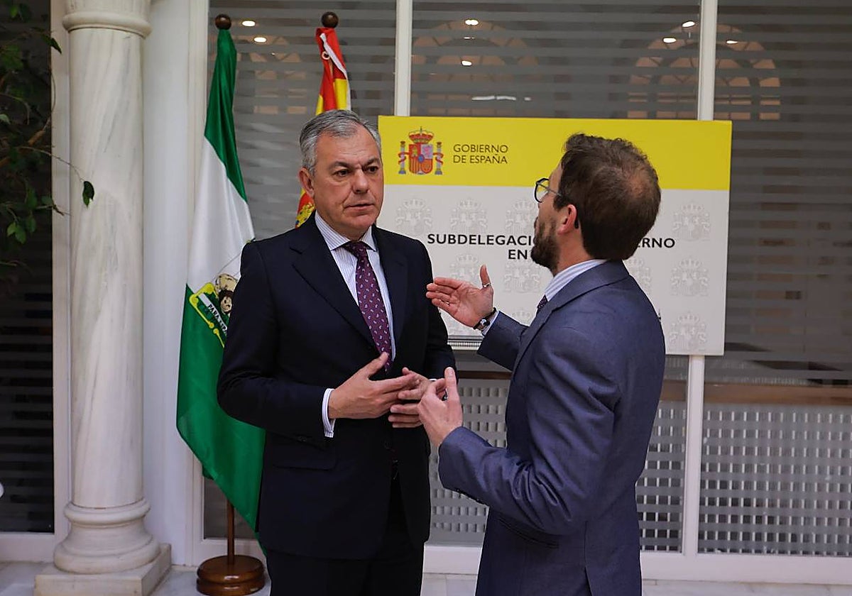 José Luis Sanz y Francisco Toscano tras la reunión mantenida este martes