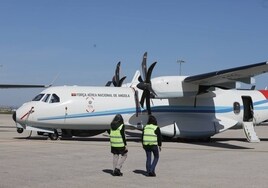 Imágenes de la visita a Airbus en Sevilla al alcanzar los 300 pedidos del avión C295