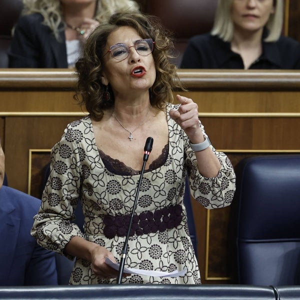 Montero, sobre el cierre de la Plaza de España: «El Gobierno no va a permitir ninguna privatización del espacio público»