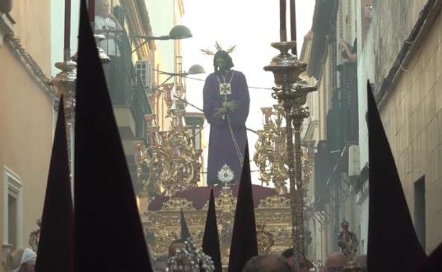 Nuestro Padre Jesús Cautivo por el callejón Cruz