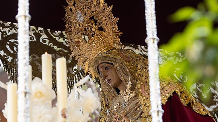 La Virgen del Amor de Pino Montano cumple 25 años