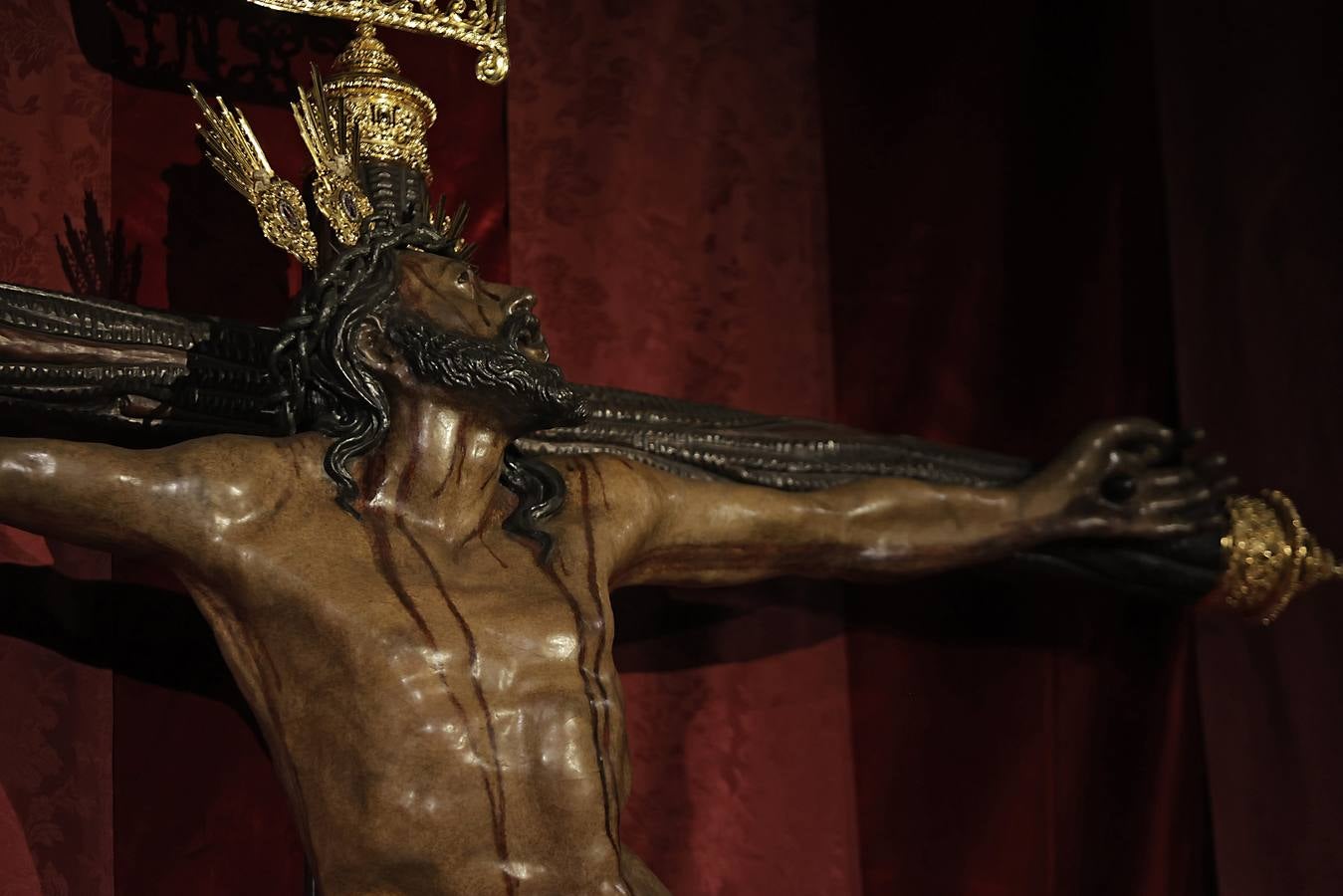 Besamanos de la Hermandad del Museo, en la Capilla del Museo de Sevilla