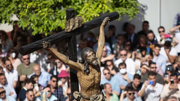 El Cristo de la Expiración mirando al cielo de Triana