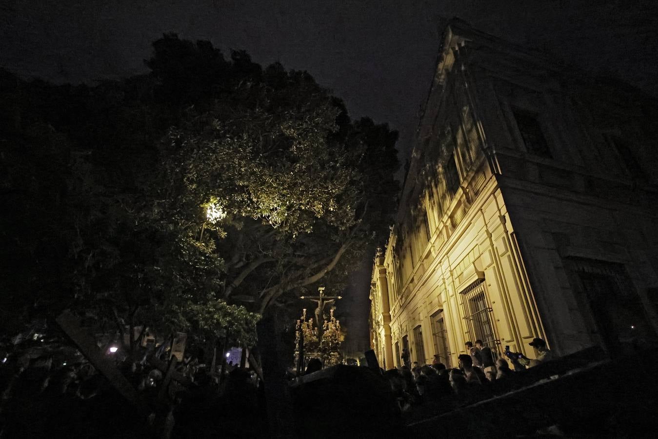 La noche del Lunes Santo se vivió gran emoción con la salida del Museo