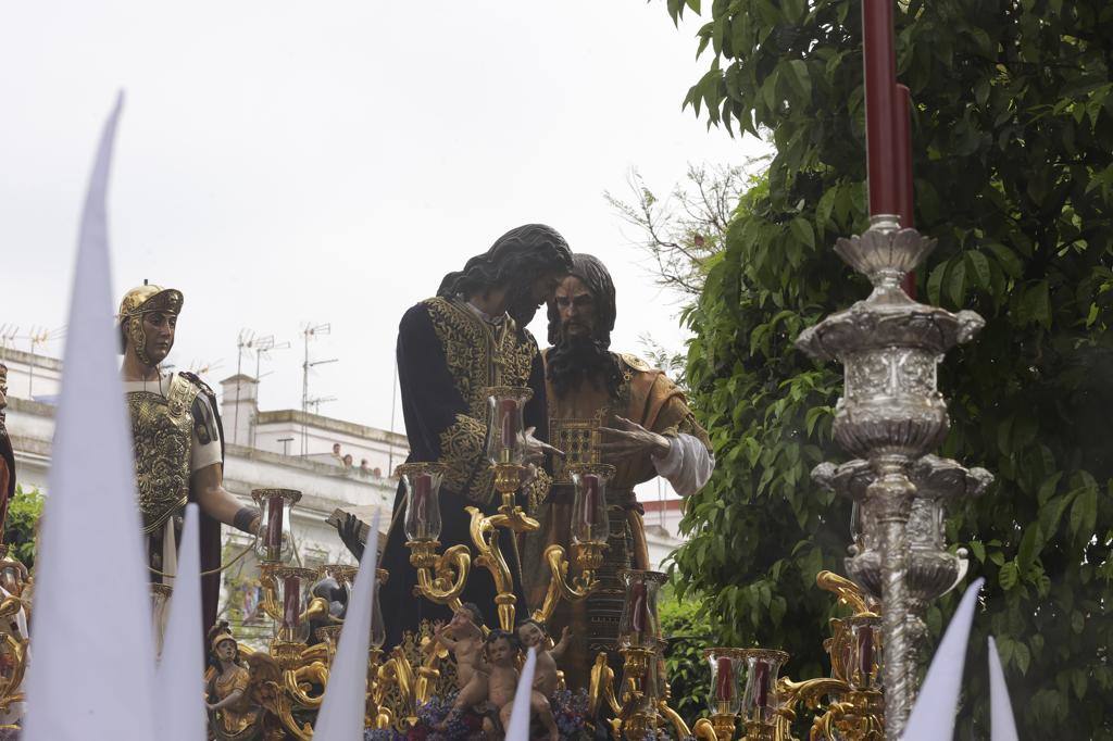 La hermandad de San Gonzalo decide realizar su estación de penitencia a pesar de las adversidades