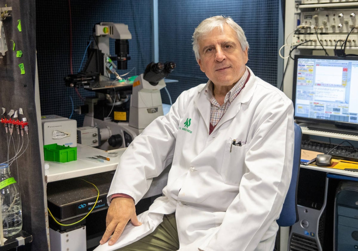 José López Barneo en el Instituto de Biomedicina de Sevilla