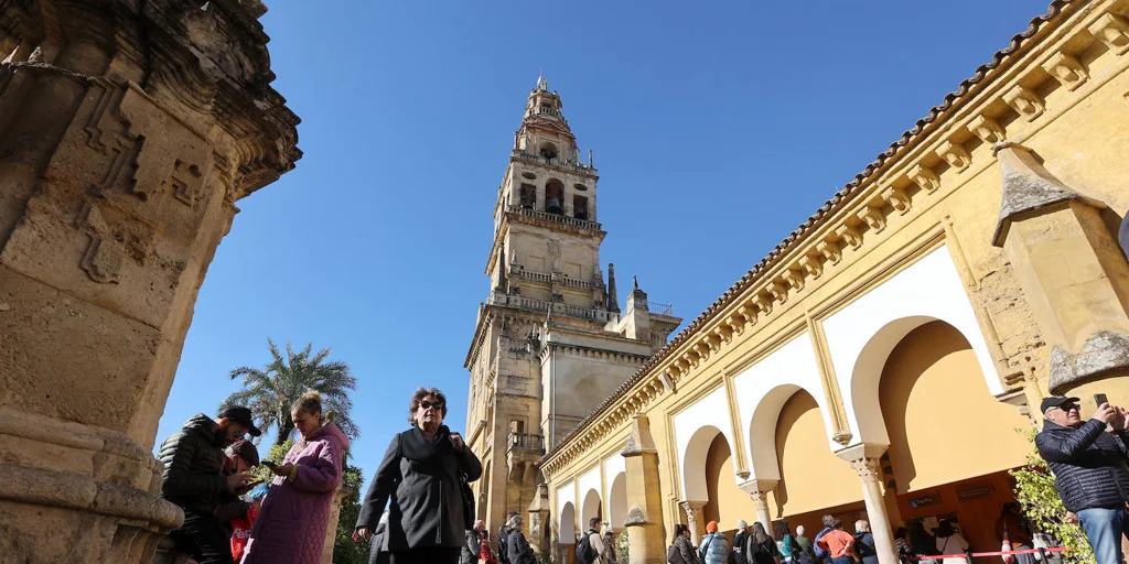 Andalucía, una de las tres autonomías menos desarrolladas de España