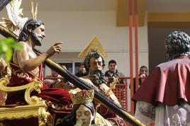 ¿Qué es un paso alegórico? Descubre cuáles procesionan en la Semana Santa de Sevilla