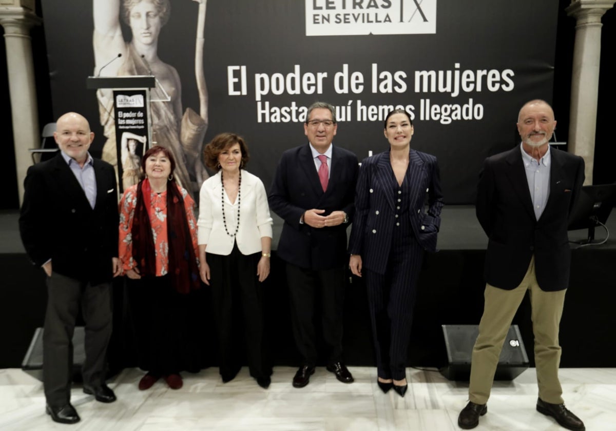 Jesús Vigorra, Fina Sanz, Carmen Calvo, Antonio Pulido, Raquel Revuelta y Arturo Pérez-Reverte, han sido los protagonista de esta primera jornada