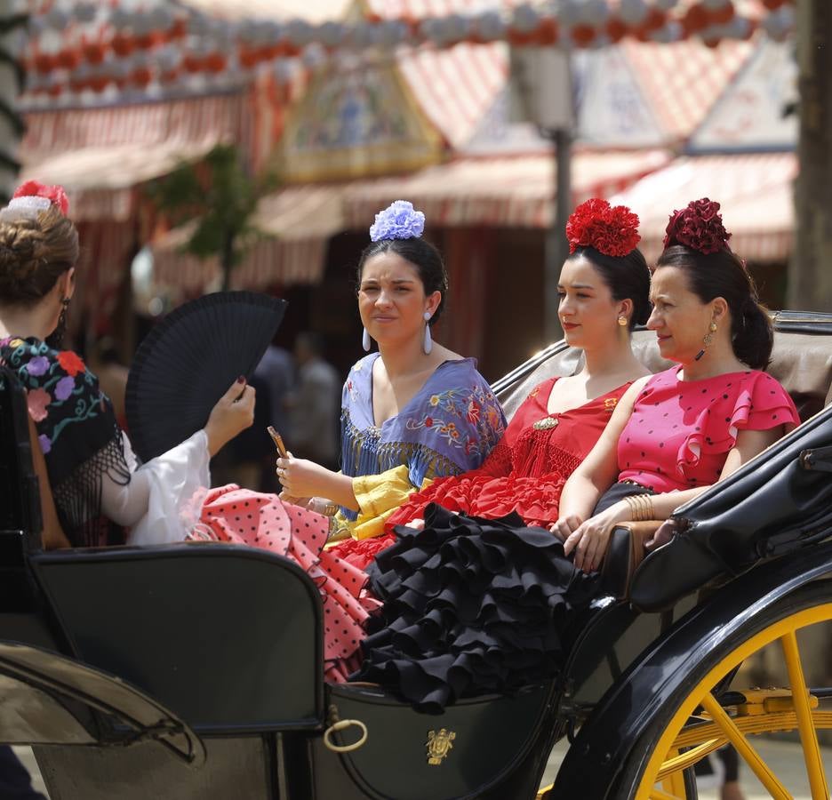 Ambiente en el real durante el miércoles de la Feria de Abril 2024