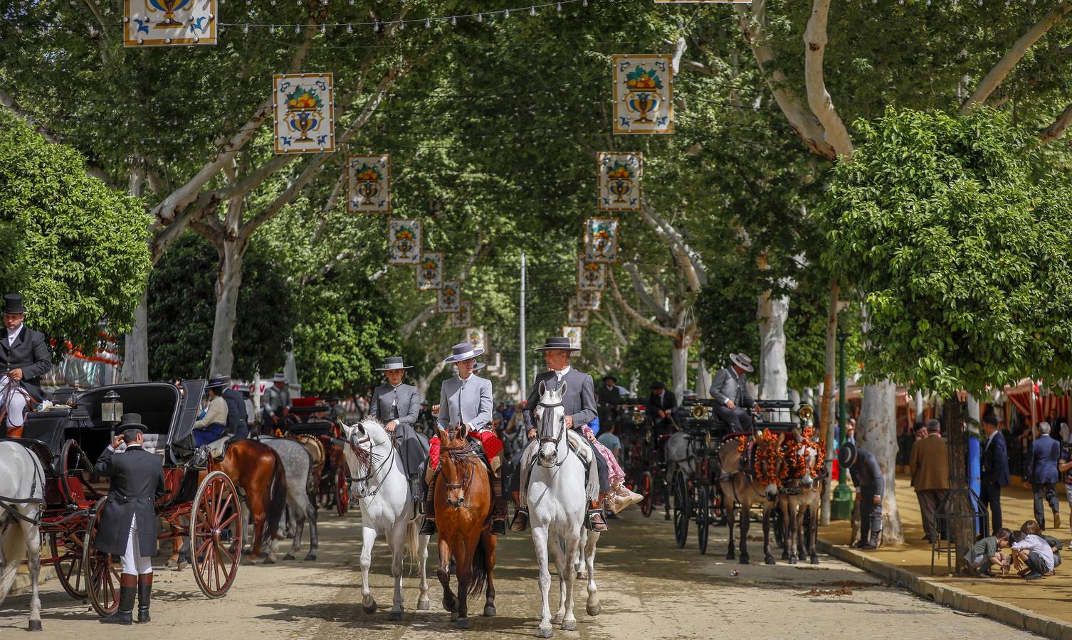 Ambiente en el real durante el miércoles de la Feria de Abril 2024