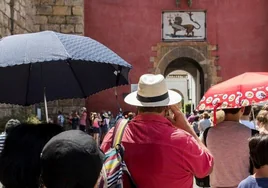 Imagen de archivo de turistas en Sevilla