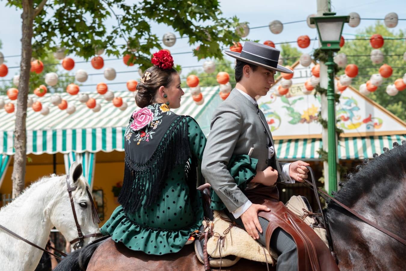 Ambiente en el real durante el viernes de la Feria de 2024