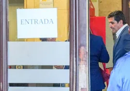Anticorrupción rebaja a cuatro años su petición de cárcel para los dos exalcaldes de Los Palacios acusados en los ERE