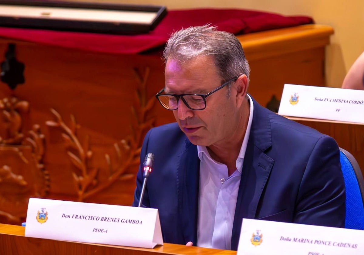 Francisco Brenes, portavoz del PSOE en el Ayuntamiento de Arahal y candidato a la Alcaldía en la moción de censura