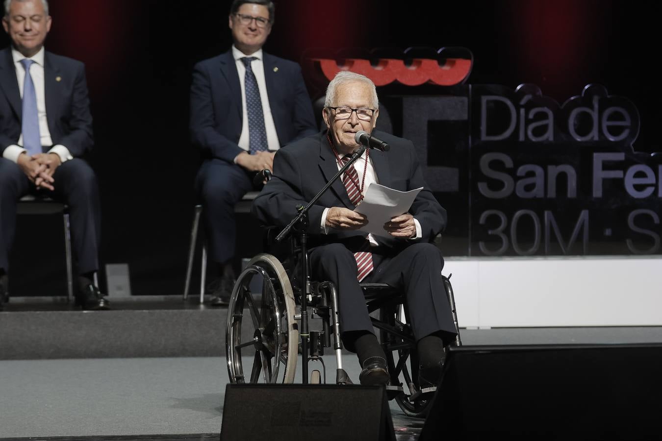 Fibes acogió este jueves las entregas de las Medallas de la Ciudad de Sevilla 2024