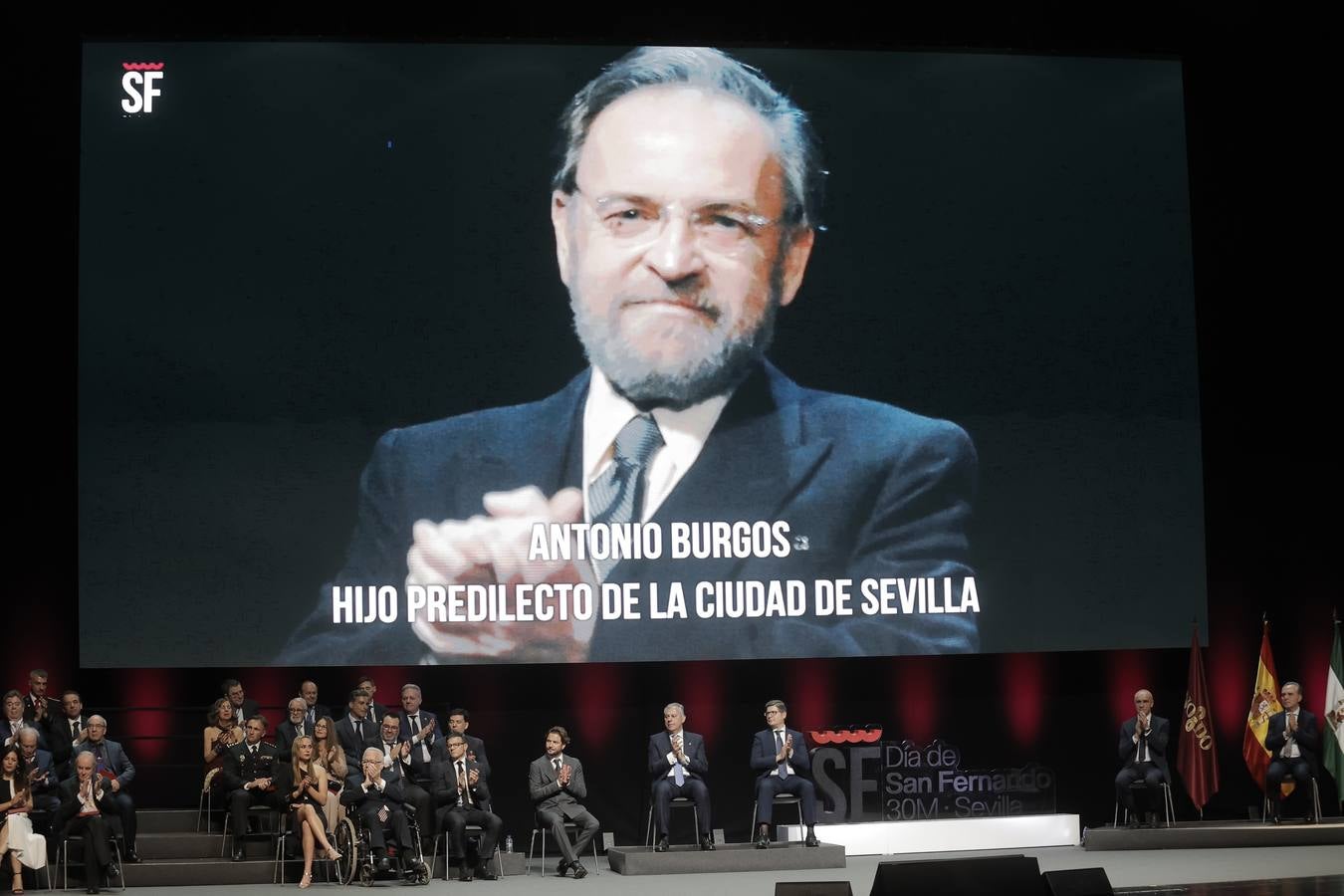 Fibes acogió este jueves las entregas de las Medallas de la Ciudad de Sevilla 2024