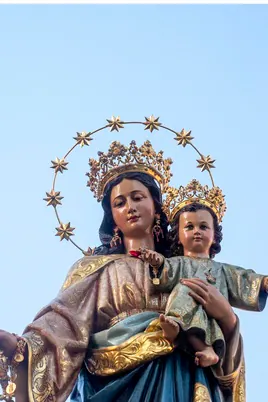 La procesión de María Auxiliadora de la Trinidad