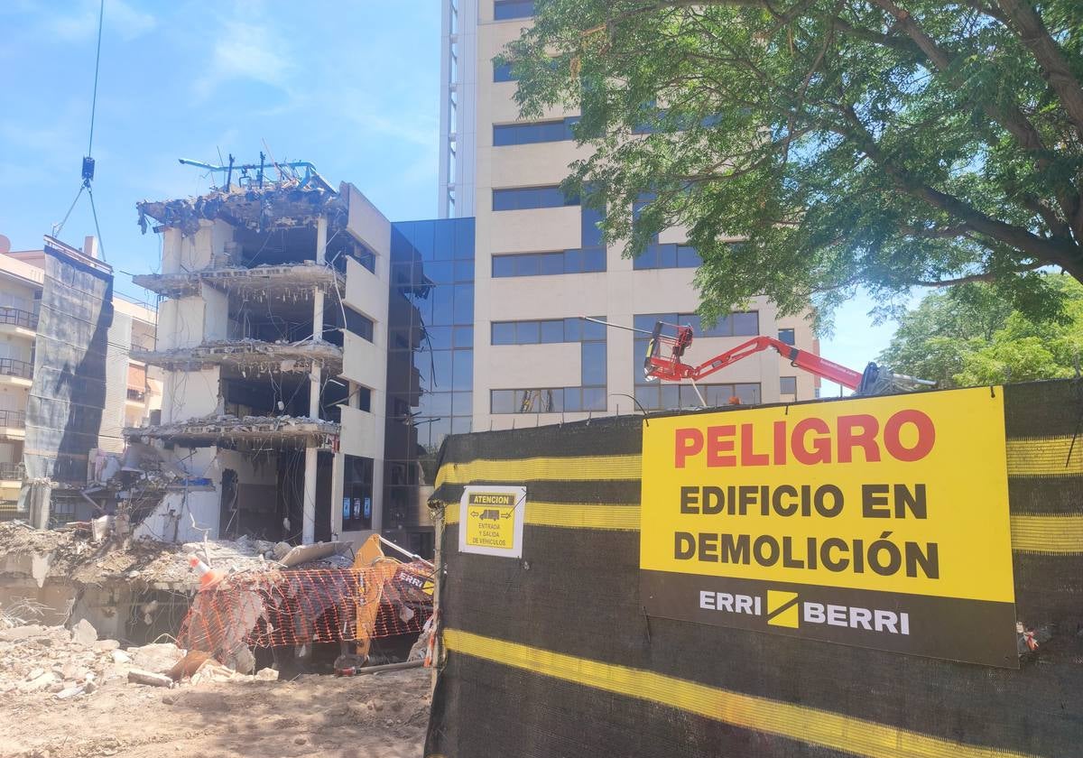 Estado actual de la demolición de la Torre Mapfre