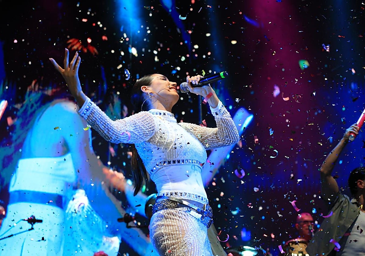 Indía Martínez, en el concierto de 'El partido de la alegría'