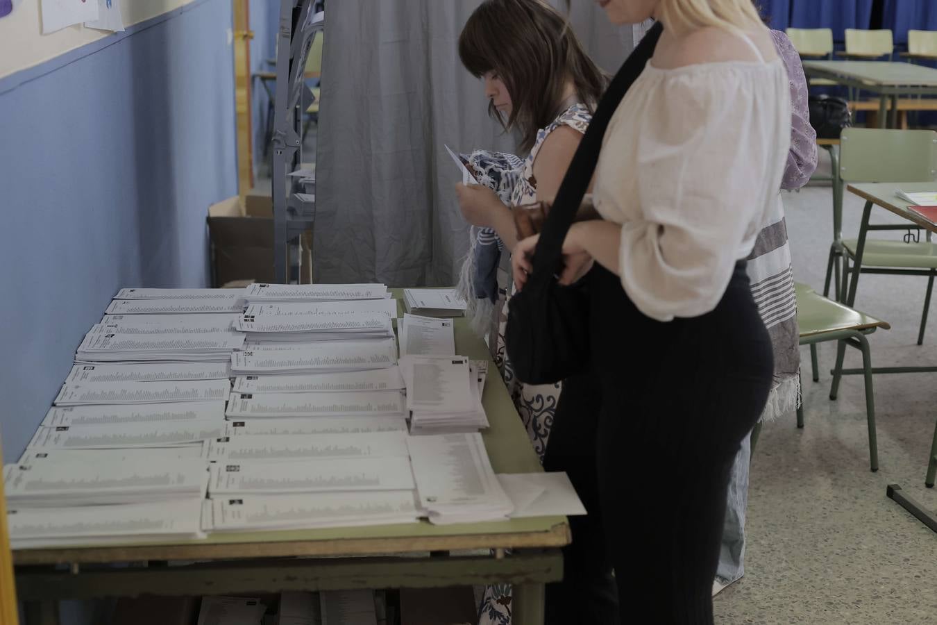 Ambiente tranquilo durante esta jornada electoral en Sevilla