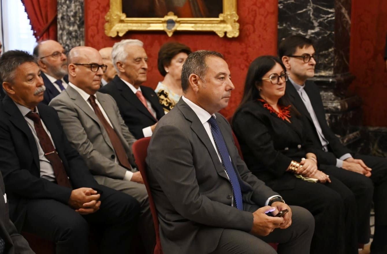 La entrega de los Premios de Investigación de La Real Maestranza de Caballería de Sevilla y la Real Academia Sevillana de Ciencias 